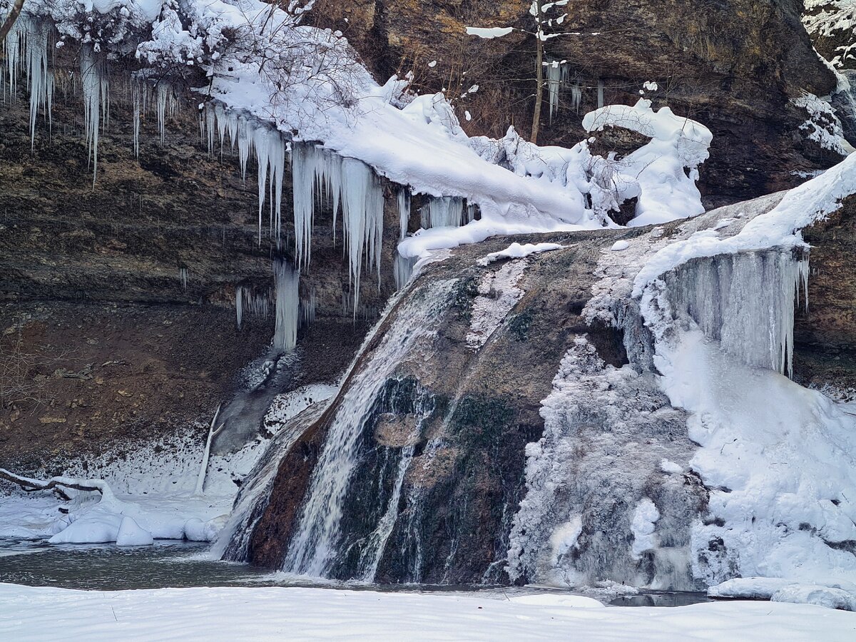 Водопад Девичьи Косы